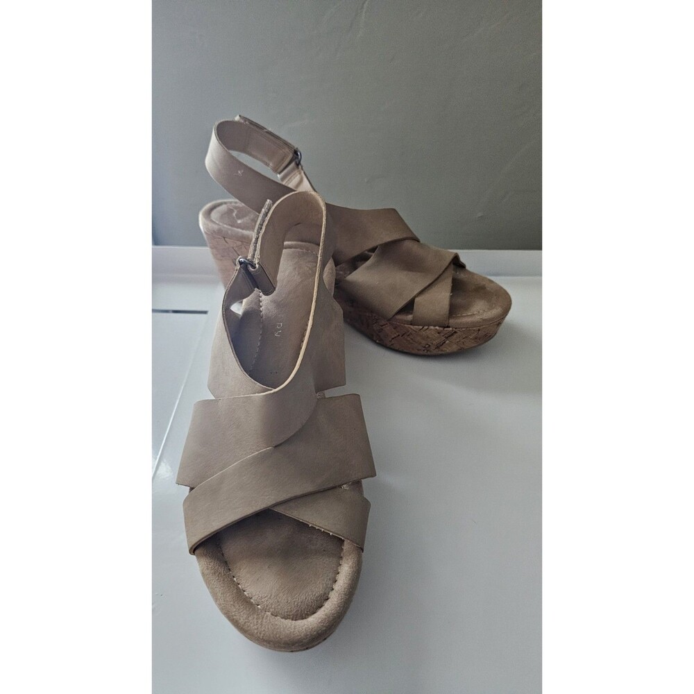 No Boundaries Wedge Strappy Sandles Y2K Women's Size 9 Tan Brown Faux Suede